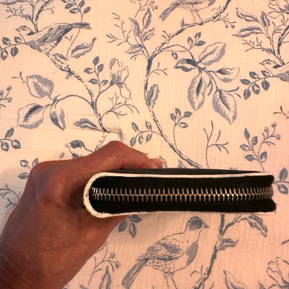 Versace Black and White Medusa Clutch - Picture 9 of 10